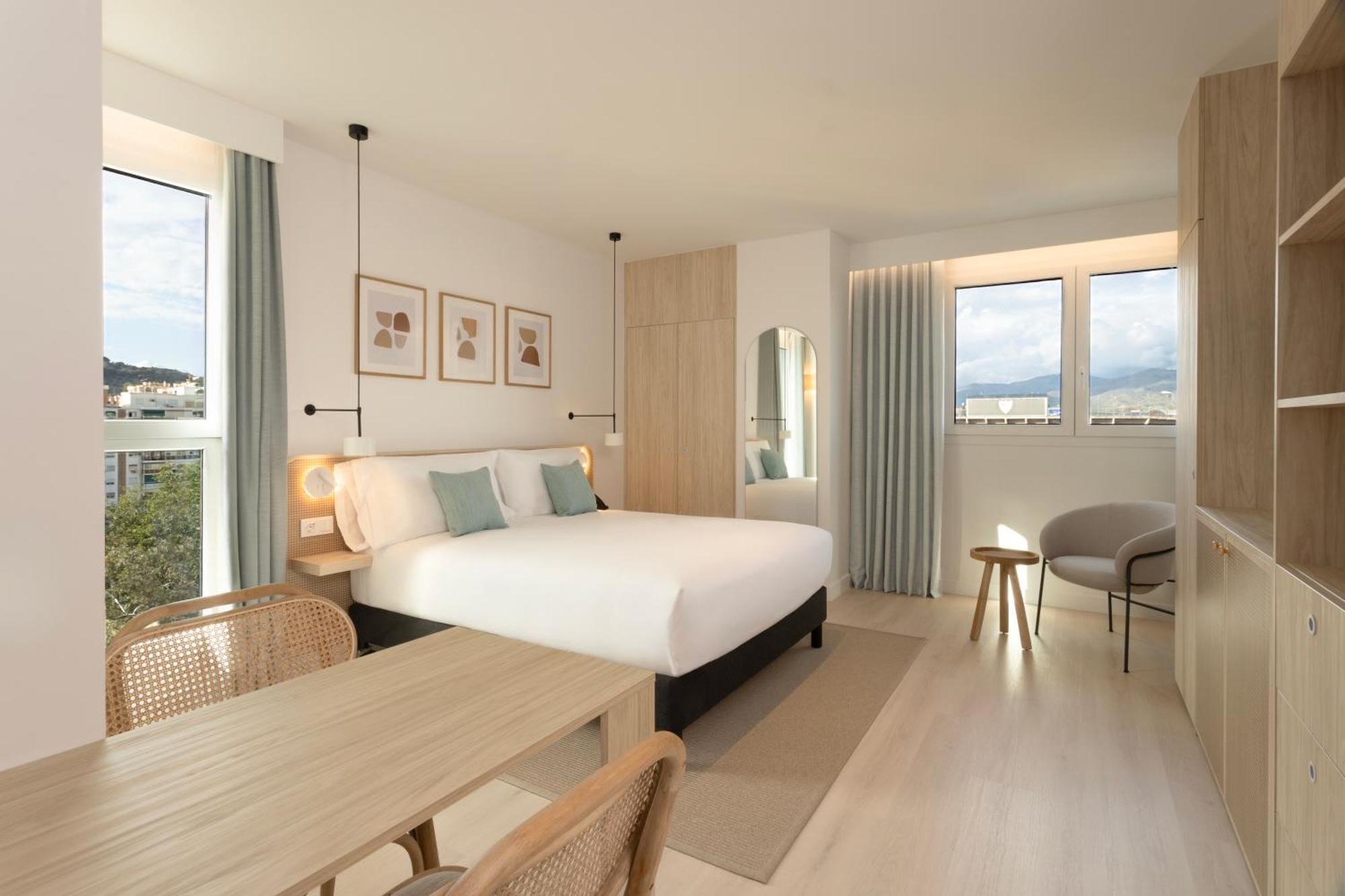 Staybridge Suites & Apartments Malaga By Ihg المظهر الخارجي الصورة