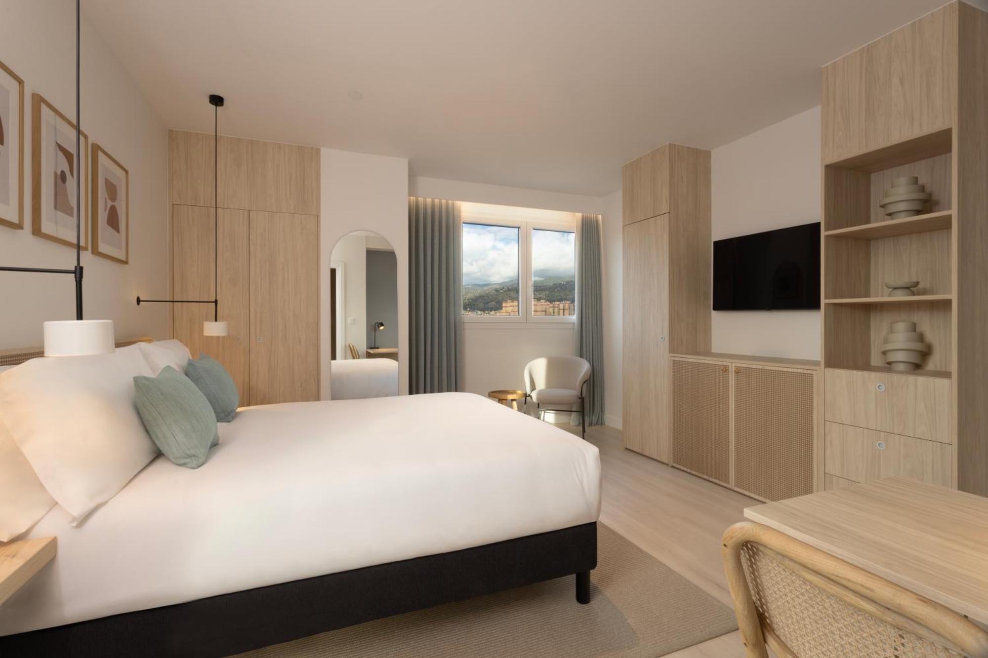 Staybridge Suites & Apartments Malaga By Ihg المظهر الخارجي الصورة